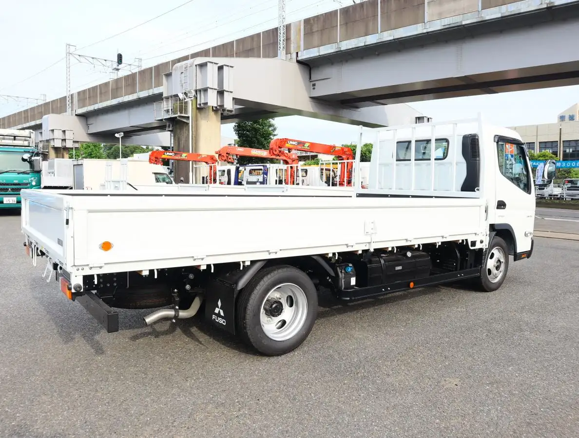 三菱 キャンター 小型 平ボディ 2RG-FEB50 R5の中古トラック画像2