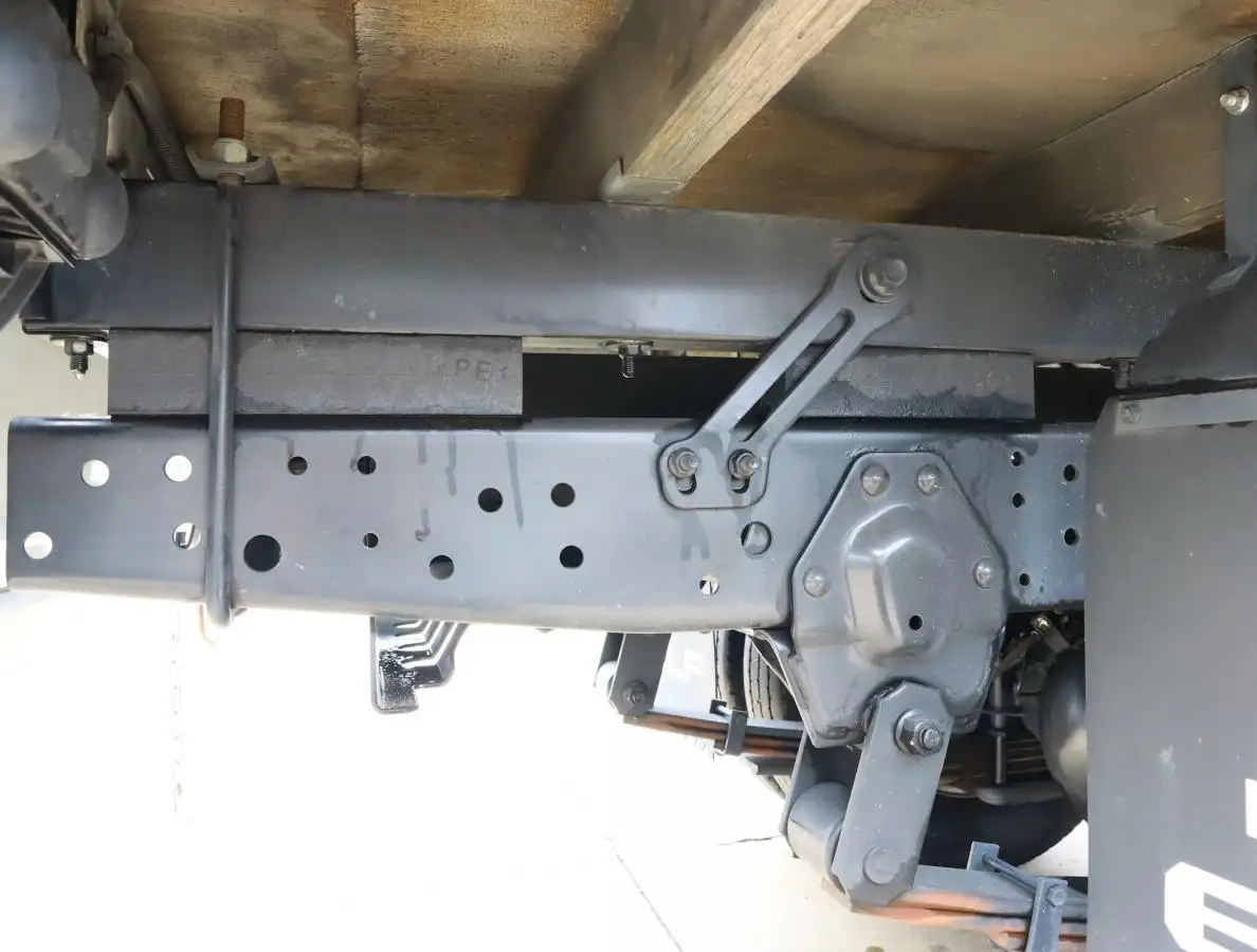 いすゞ エルフ 小型 平ボディ TRG-NJR85A H30の中古トラック画像16