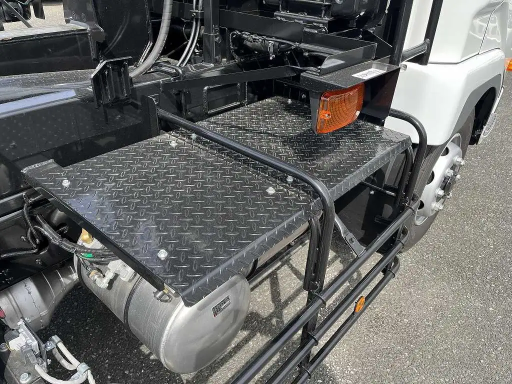 三菱 ファイター 中型/増トン アームロール シングルホイスト 2KG-FK72FZの中古トラック画像8