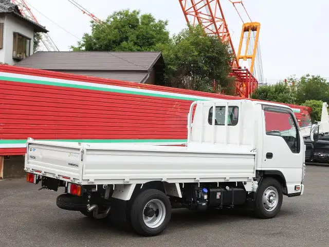 マツダ タイタン 小型 平ボディ 床鉄板 2RG-LHR88Aの中古トラック画像4