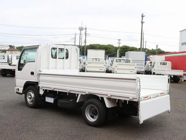 マツダ タイタン 小型 平ボディ 床鉄板 2RG-LHR88Aの中古トラック画像6
