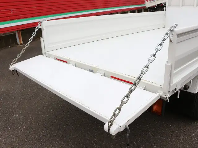 マツダ タイタン 小型 平ボディ 床鉄板 2RG-LHR88Aの中古トラック画像10