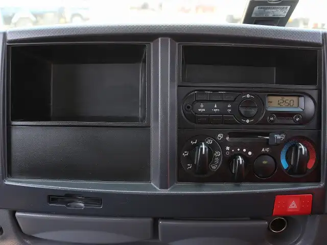 いすゞ エルフ 小型 平ボディ TRG-NJR85A H30の中古トラック画像像17