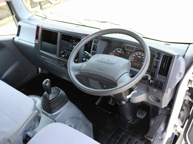 いすゞ エルフ 小型 平ボディ TPG-NLR85AR H29の中古トラック画像13