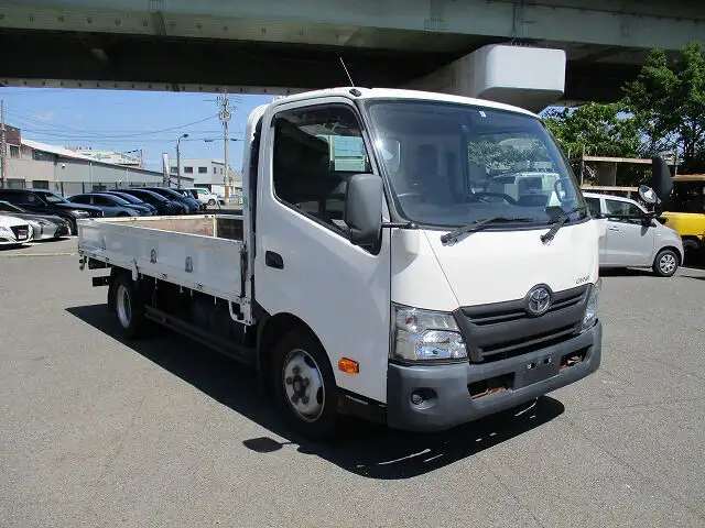 トヨタ ダイナ 小型 平ボディ TKG-XZU710 H28の中古トラック画像3