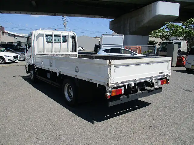 トヨタ ダイナ 小型 平ボディ TKG-XZU710 H28の中古トラック画像6