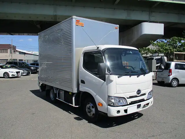 トヨタ ダイナ 小型 アルミバン パワーゲート TKG-XZC605の中古トラック画像3