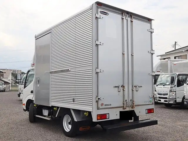トヨタ ダイナ 小型 アルミバン サイドドア TKG-XZC605の中古トラック画像5