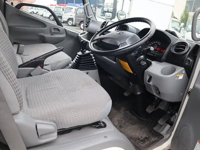 トヨタ ダイナ 小型 アルミバン サイドドア TKG-XZC605の中古トラック画像13