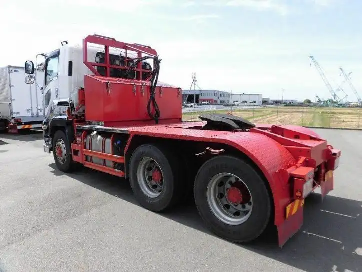 いすゞ ギガ 大型 トラクター 2DG-EXZ52CK の中古トラック【車両