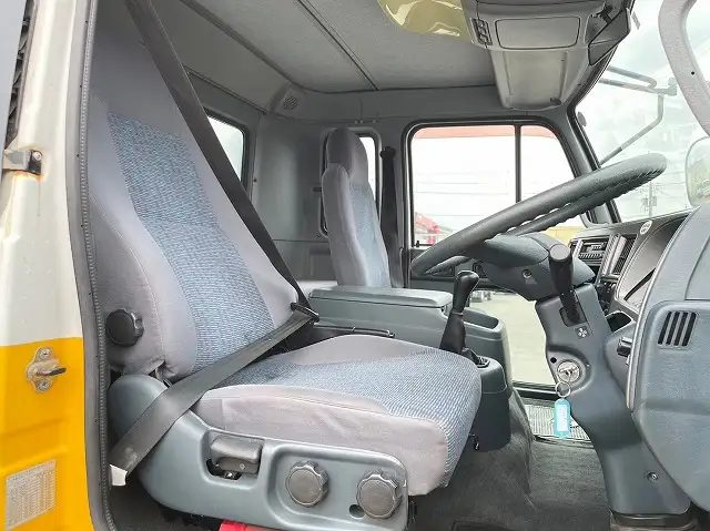 日産UD コンドル 中型/増トン タンク車 汚泥吸引車 KL-PK25Aの中古トラック画像11