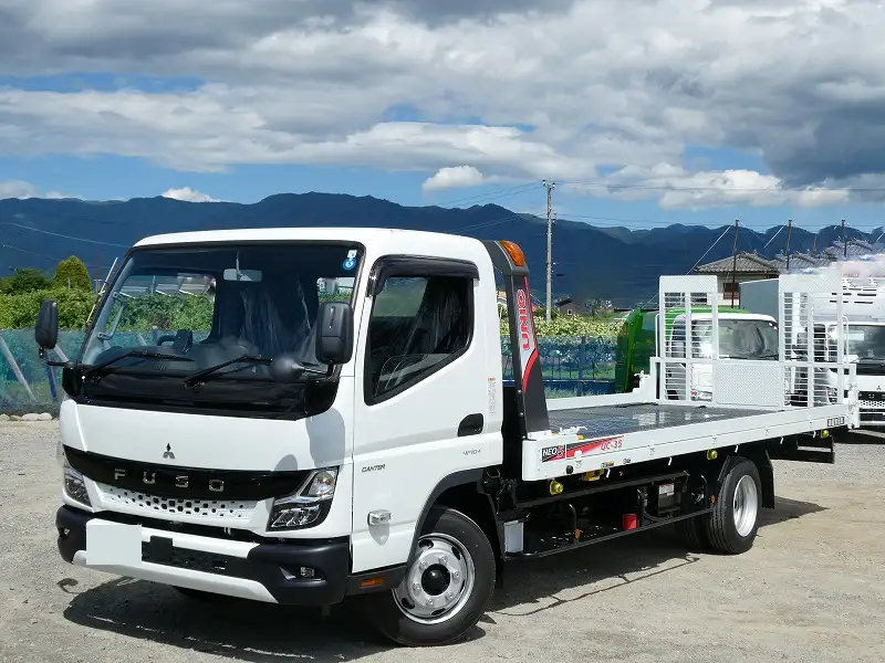 三菱 キャンター 小型 車両重機運搬 ラジコン ウインチの中古トラック画像1