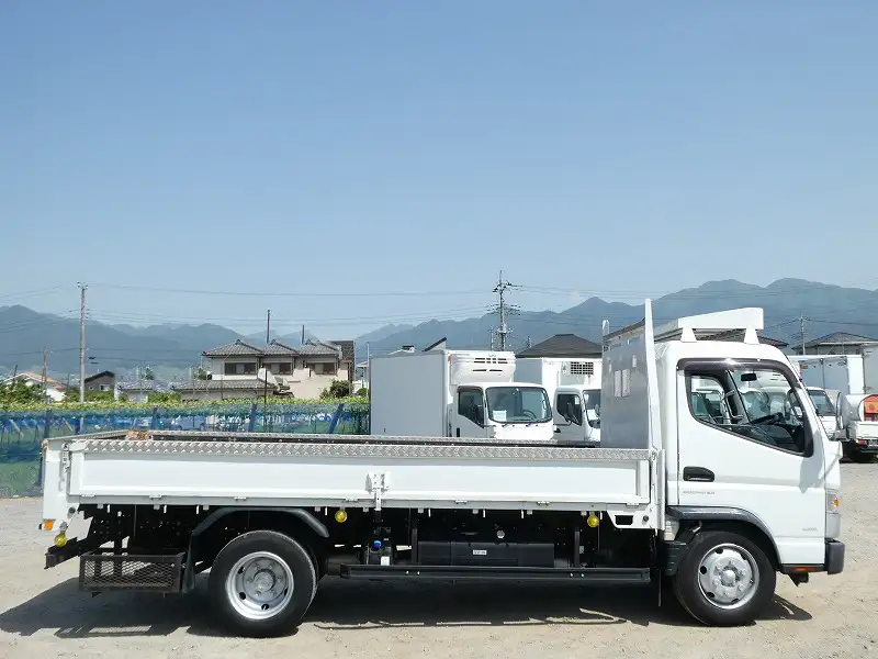 三菱 キャンター 小型 平ボディ 床鉄板 TPG-FEA80の中古トラック画像3
