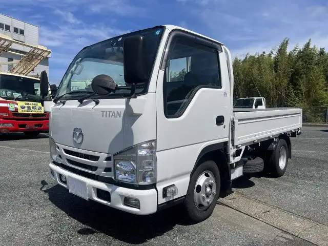 マツダ タイタン 小型 平ボディ 2RG-LHR88A R2の中古トラック画像1