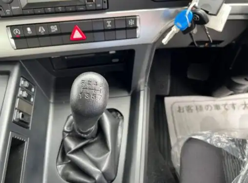 三菱 スーパーグレート 大型 タンク車 バルク 2KG-FV70HYの中古トラック画像15
