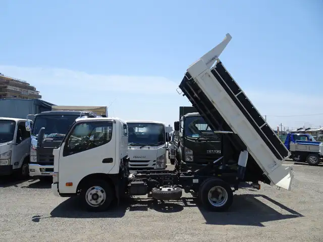 トヨタ ダイナ 小型 ダンプ コボレーン TKG-XZC610Dの中古トラック画像4