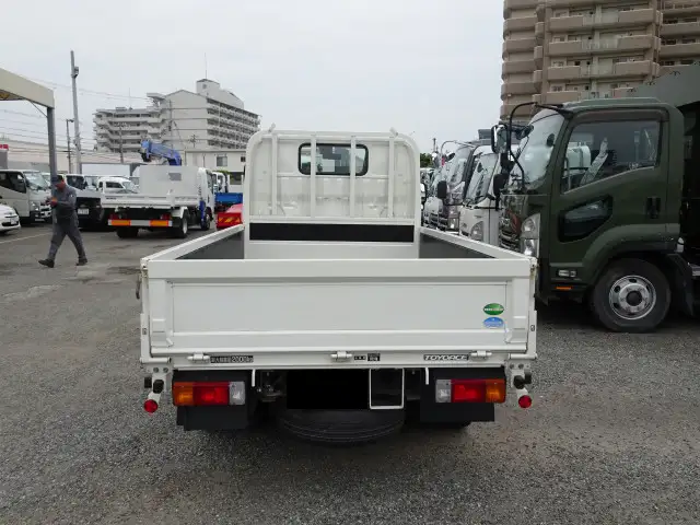トヨタ トヨエース 小型 平ボディ TPG-XZU605 H30の中古トラック画像4