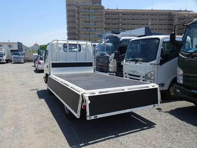 トヨタ トヨエース 小型 平ボディ TKG-XZC605 H30の中古トラック画像5