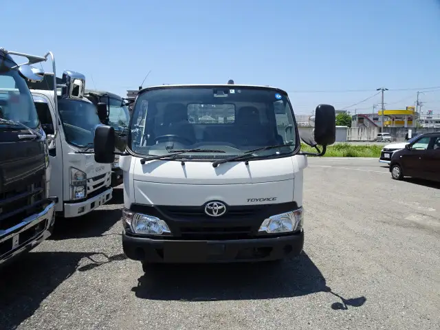トヨタ トヨエース 小型 平ボディ TKG-XZC605 H30の中古トラック画像2