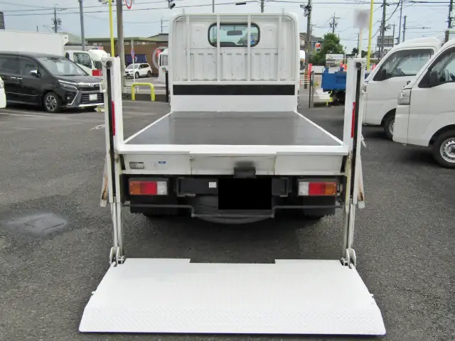 日産 アトラス 小型 平ボディ パワーゲート 床鉄板の中古トラック画像5