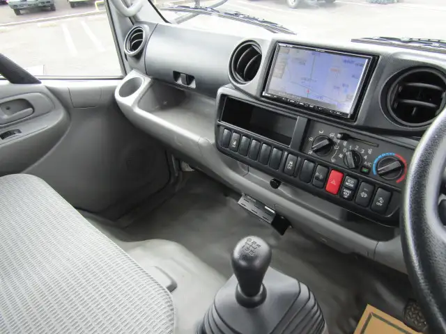 トヨタ トヨエース 小型 平ボディ XZC605 H30の中古トラック画像11