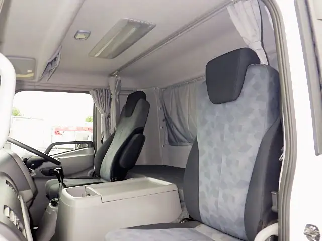 日産UD コンドル 中型/増トン ウイング パワーゲート ベッドの中古トラック画像9