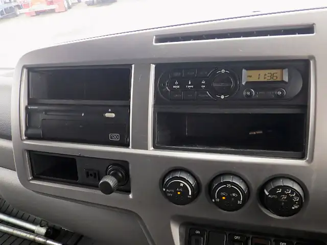 日産UD コンドル 中型/増トン ウイング パワーゲート ベッドの中古トラック画像12