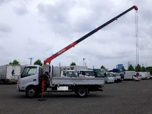 トヨタ ダイナ 小型 クレーン付 4段 ラジコンの中古トラック画像6
