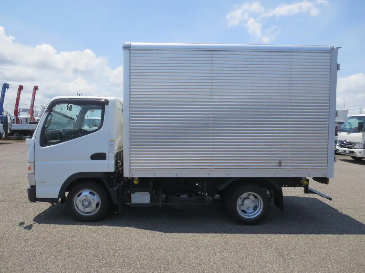 三菱 キャンター 小型 アルミバン TPG-FBA20 H29の中古トラック画像8
