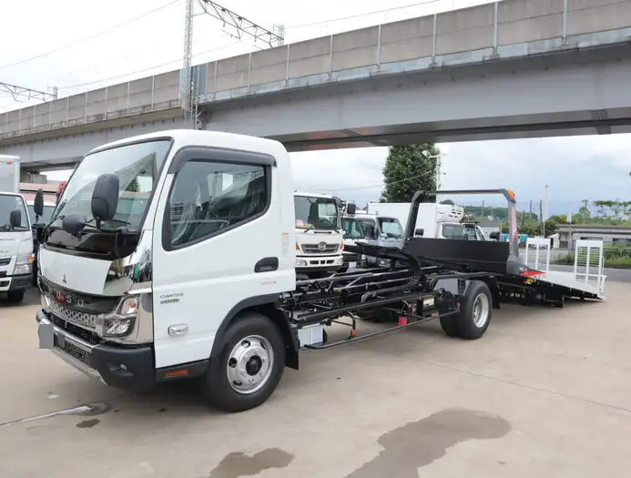 三菱 キャンター 小型 車両重機運搬 ラジコン ウインチの中古トラック画像1