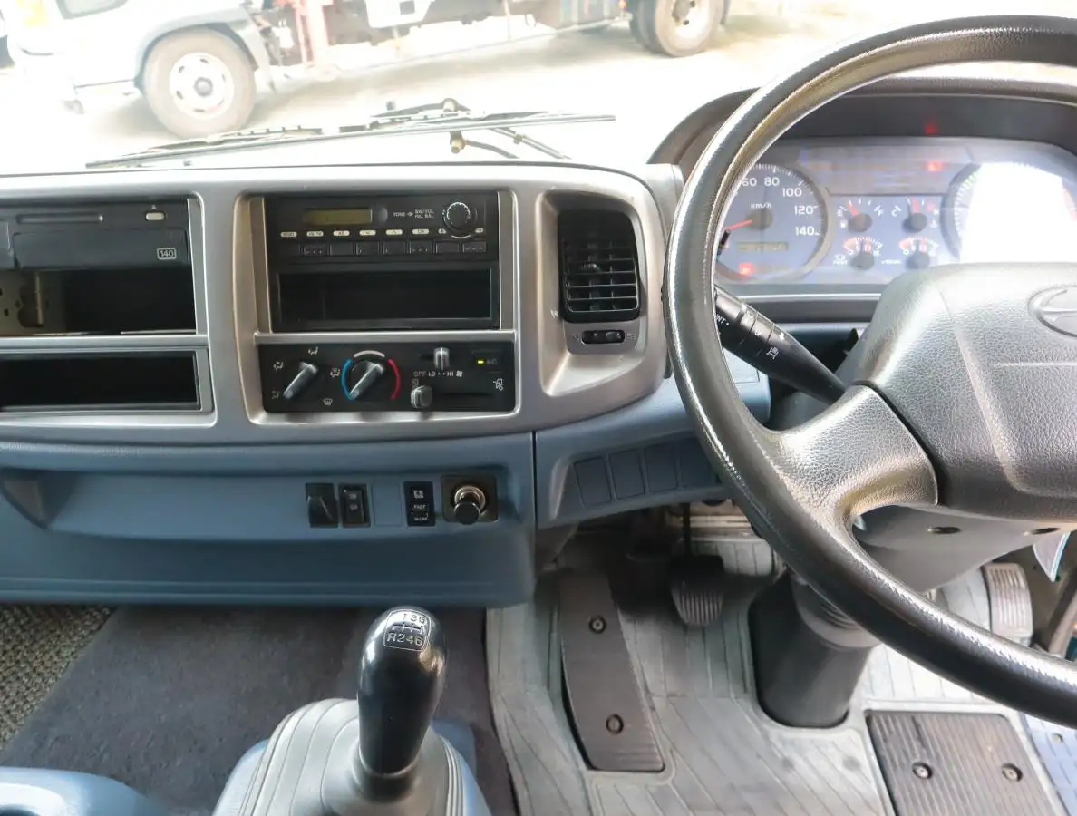 日野 レンジャー 中型/増トン 平ボディ ADG-FJ7JGWA H17の中古トラック画像10