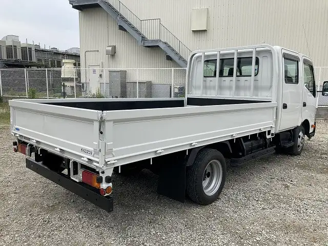 トヨタ ダイナ 小型 平ボディ Wキャブ 床鉄板の中古トラック画像3