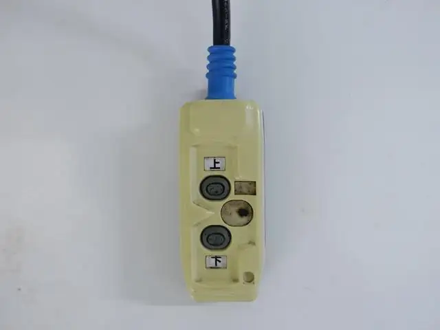 三菱 キャンター 小型 アルミバン パワーゲート 床鉄板の中古トラック画像9