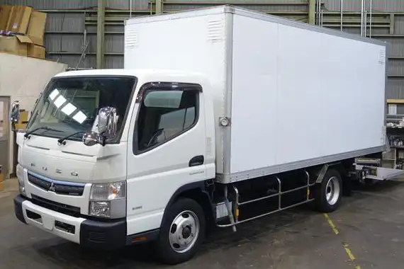 三菱 キャンター 小型 アルミバン パワーゲート 床鉄板 の中古トラック【車両No.148002】