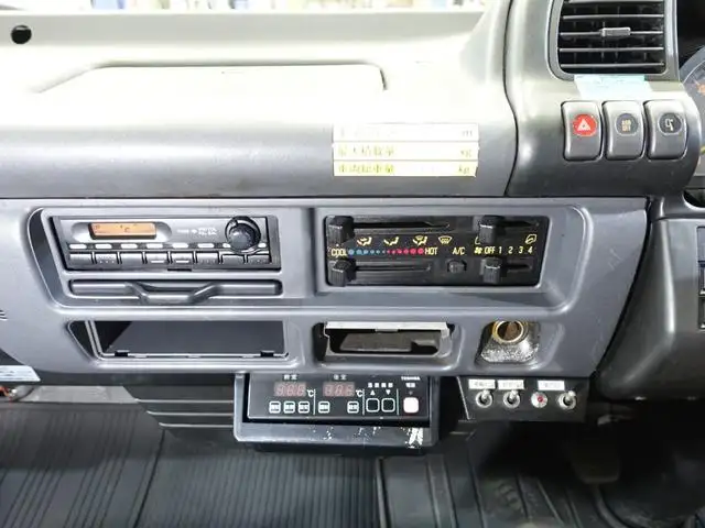 日産 アトラス 小型 冷凍冷蔵 低温 パワーゲートの中古トラック画像12