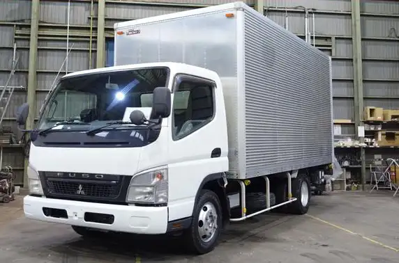 三菱 キャンター 小型 アルミバン パワーゲート PDG-FE82D の中古トラック【車両No.148000】