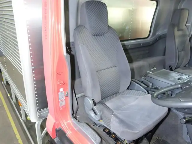 いすゞ フォワード 中型/増トン アルミバン パワーゲート PKG-FRR90S2の中古トラック画像9