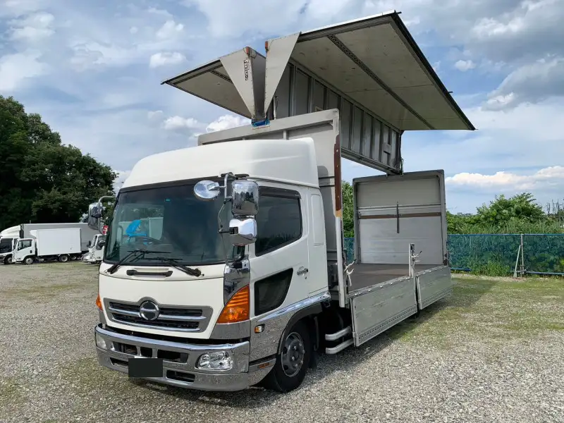 日野 レンジャー 中型/増トン ウイング パワーゲート エアサスの中古トラック画像6