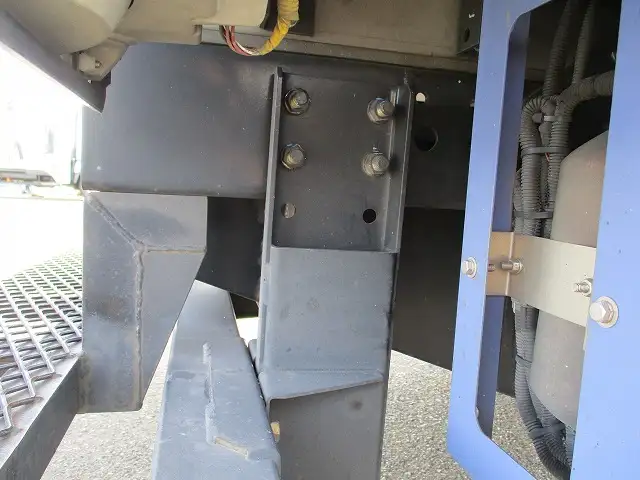 日野 デュトロ 小型 冷凍冷蔵 低温 2室の中古トラック画像16