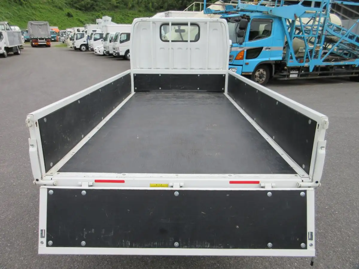 三菱 キャンター 小型 平ボディ 2RG-FBA20 R4の中古トラック画像5