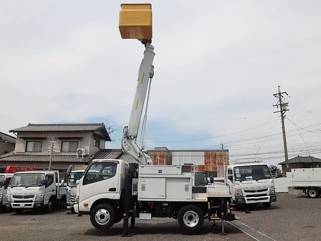 日野 デュトロ 小型 高所・建柱車 高所作業車 電工仕様の中古トラック画像8