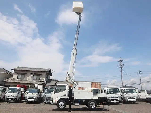 日野 デュトロ 小型 高所・建柱車 高所作業車 TKG-XZU600Xの中古トラック画像9