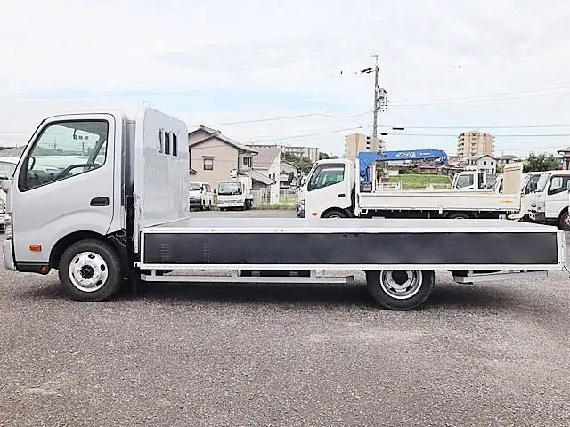 日野 デュトロ 小型 平ボディ 床鉄板 TKG-XZU712Mの中古トラック画像7