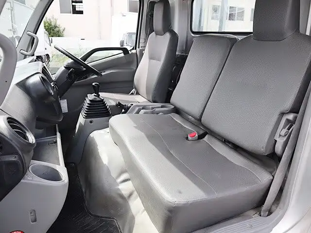 日野 デュトロ 小型 平ボディ 床鉄板 TKG-XZU712Mの中古トラック画像12