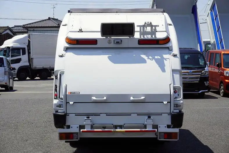 いすゞ エルフ 小型 パッカー車 プレス式 TPG-NMR85ANの中古トラック画像4