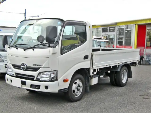 日野 デュトロ 小型 平ボディ TPG-XZC605M H31/R1の中古トラック画像1