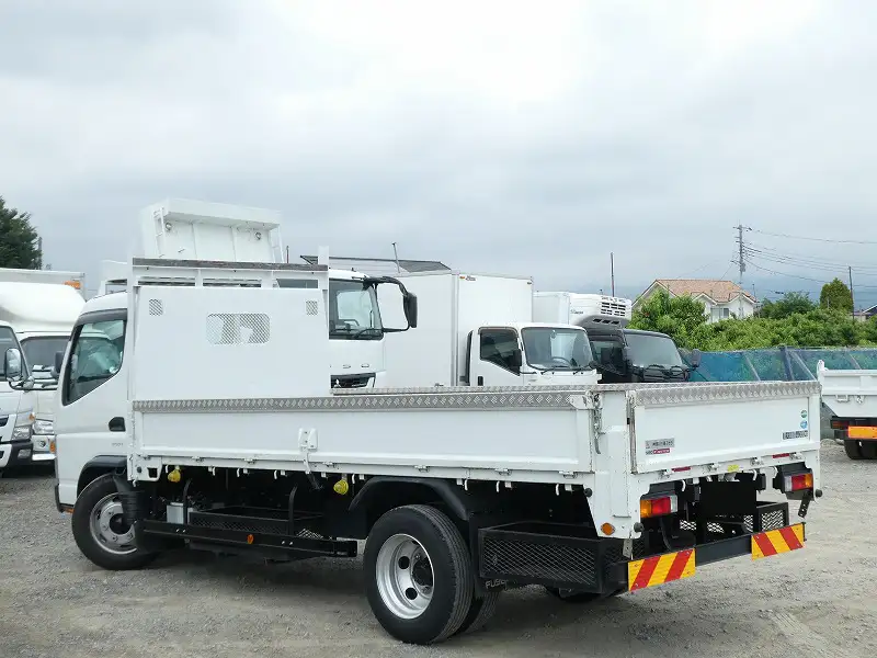 三菱 キャンター 小型 平ボディ 床鉄板 2PG-FEA80の中古トラック画像6