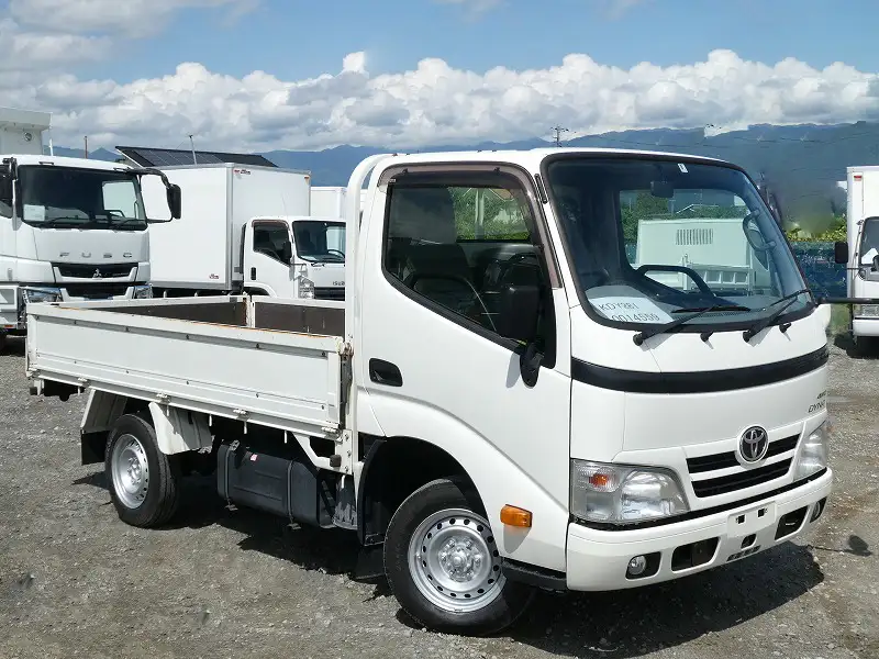 トヨタ ダイナ 小型 平ボディ LDF-KDY281 H27の中古トラック画像2