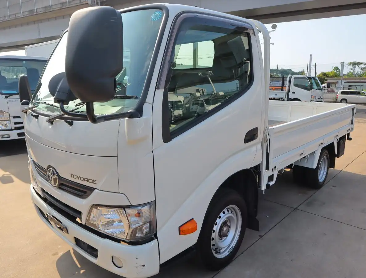 トヨタ トヨエース 小型 平ボディ ABF-TRY220 R2の中古トラック画像1