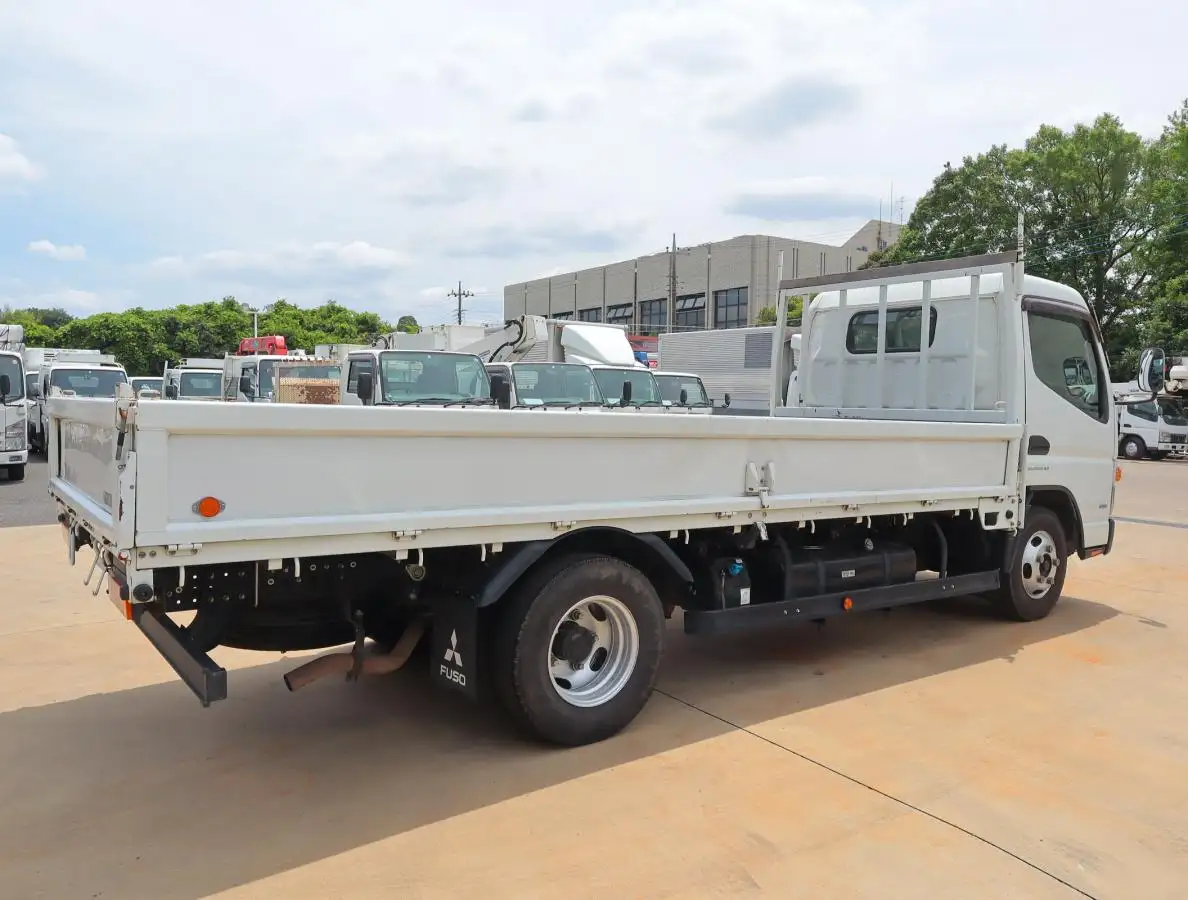 三菱 キャンター 小型 平ボディ TPG-FEA20 H30の中古トラック画像2